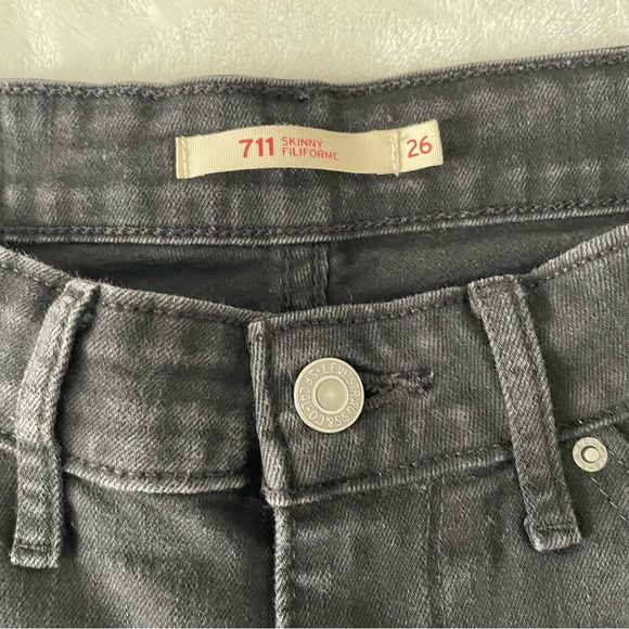 Levi’s 711 Skinny - Picture 4 of 5